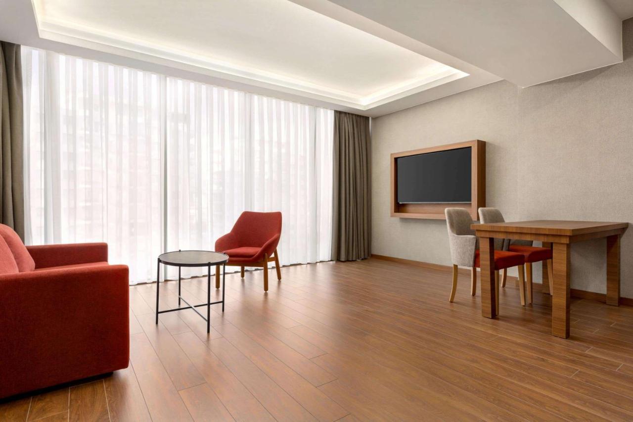 Ramada By Wyndham Adiyaman Hotel Exterior photo